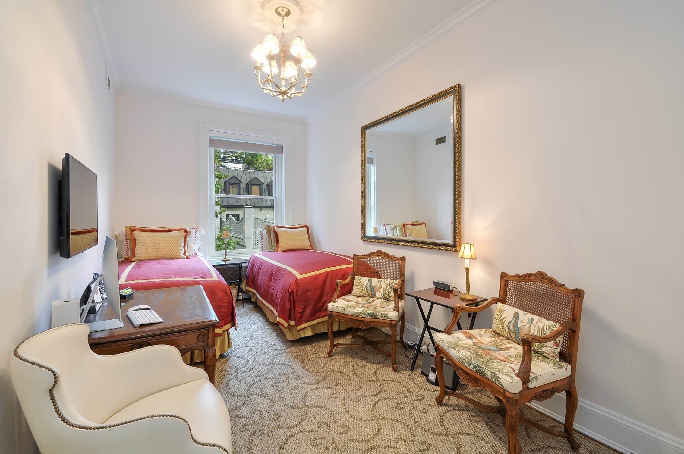 9 East 63rd Street, Fl 4 Manhattan, NY 10065 - Photo 6 of 9