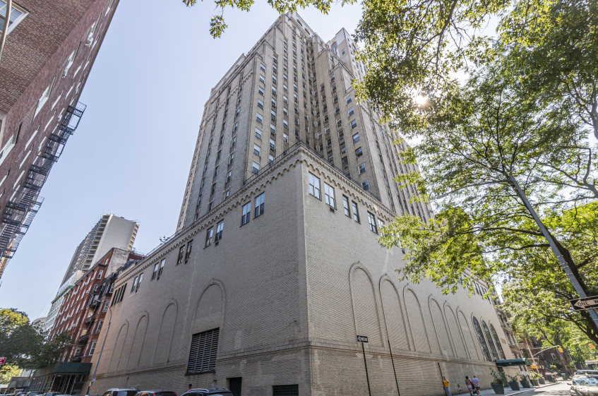 St. George Tower 111 Hicks St, Brooklyn, NY 11201 - Photo 2 of 11