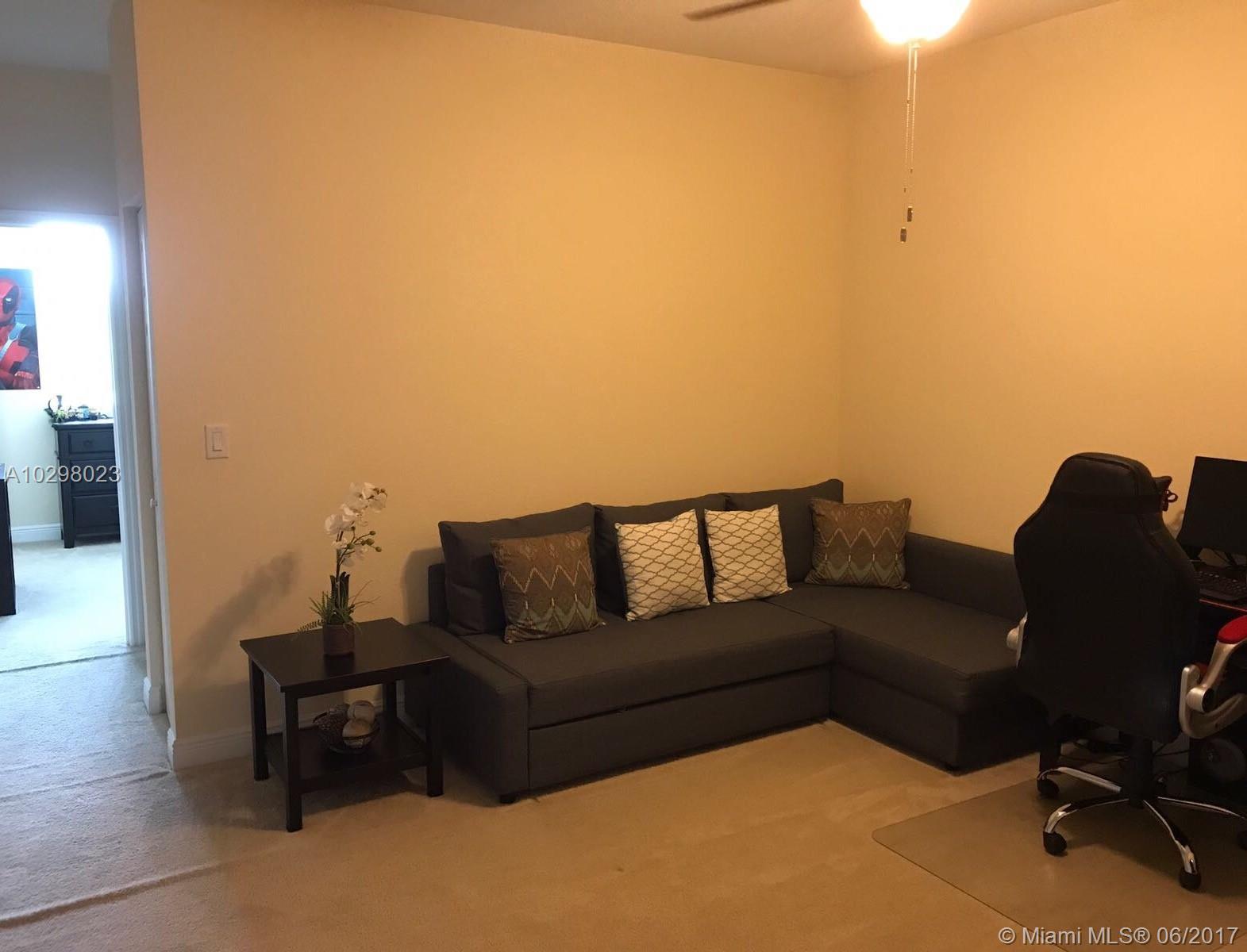 Cobblestone Pembroke Pines, FL 33027 - Photo 20 of 25