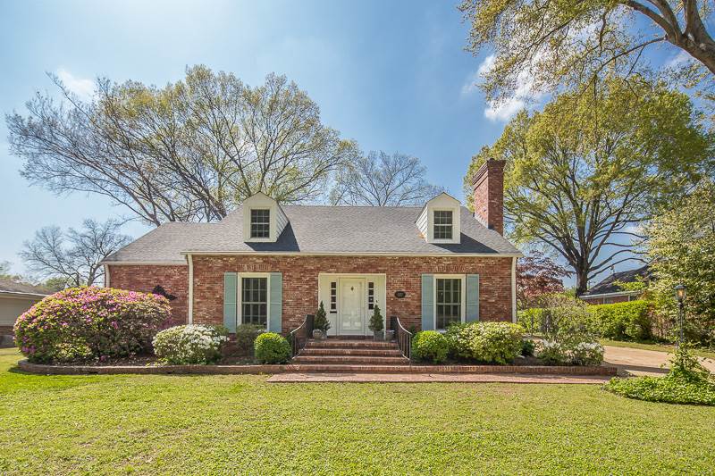 1107 Fair Meadow Road Memphis, TN 38117 - Photo 1 of 25 Gallery Image 1