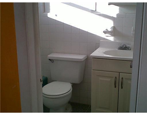 6780 Southwest 44th Street, Unit 15 Miami, FL 33155 - Photo 4 of 7