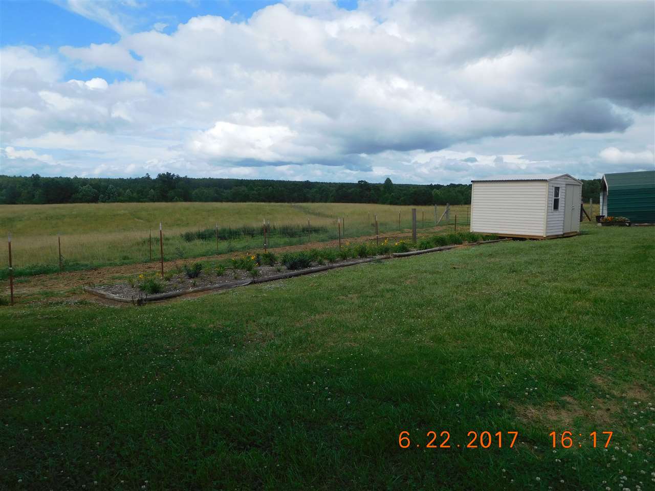 8816 Lutts Road Lutts, TN 38471 - Photo 8 of 15 Gallery Image 8
