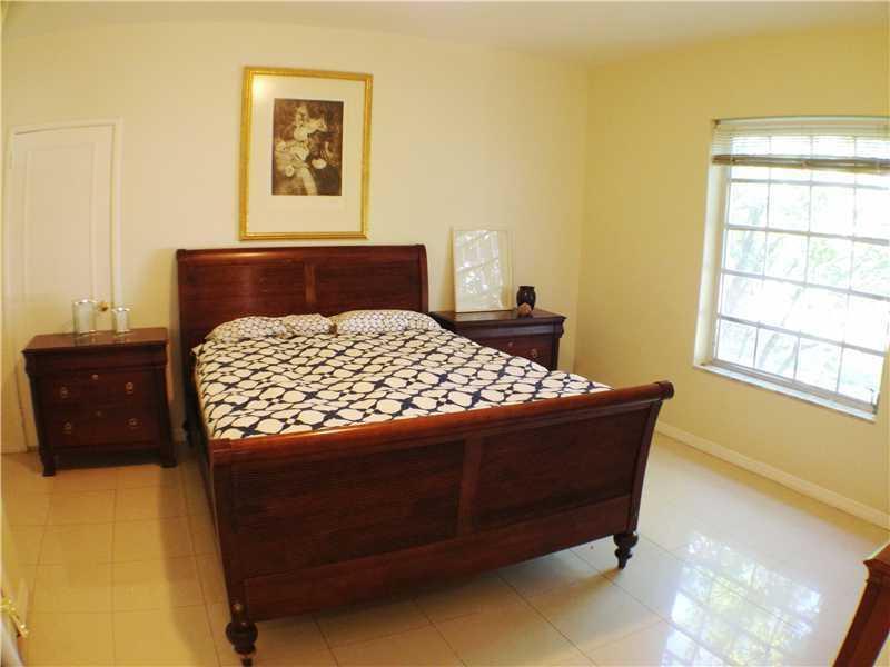 790 Southwest 21st Road Miami, FL 33129 - Photo 15 of 27