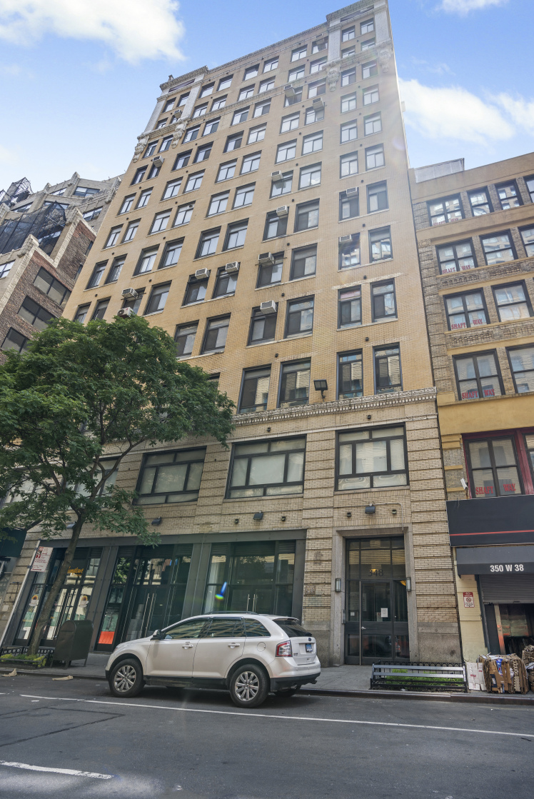 348 West 38th Street, Unit 10E Manhattan, NY 10018 - Photo 11 of 13