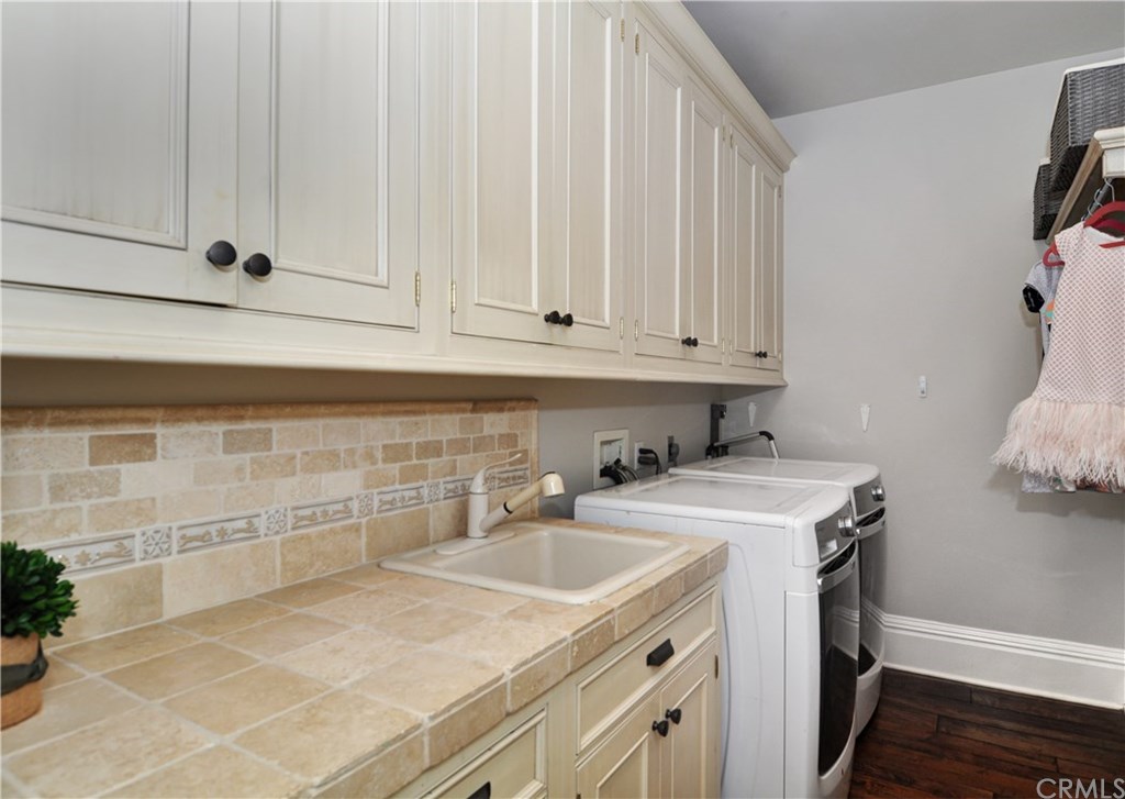 4 Oak Tree Drive Newport Beach, CA 92660 - Photo 17 of 47