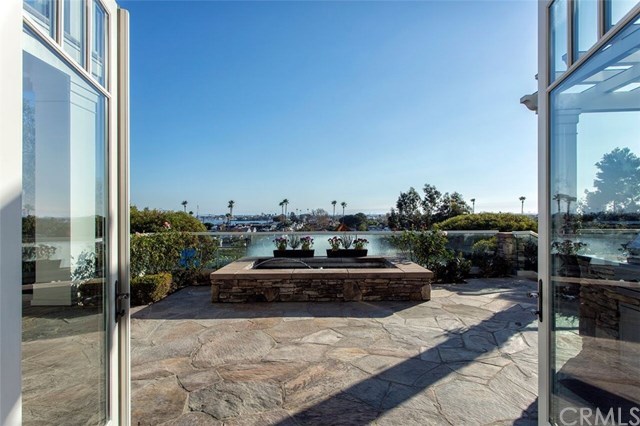 311 Kings Road Newport Beach, CA 92663 - Photo 20 of 50