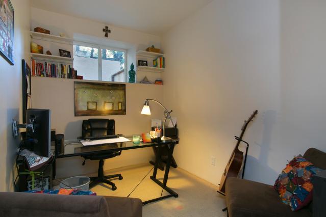1750 Avocado Road Oceanside, CA 92054 - Photo 22 of 25 Guest House Optional 3rd Bedroom/Office