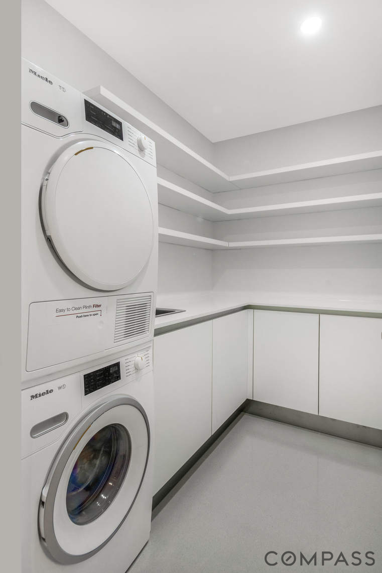 900 Park Avenue, Unit 25CD Manhattan, NY 10075 - Photo 20 of 45