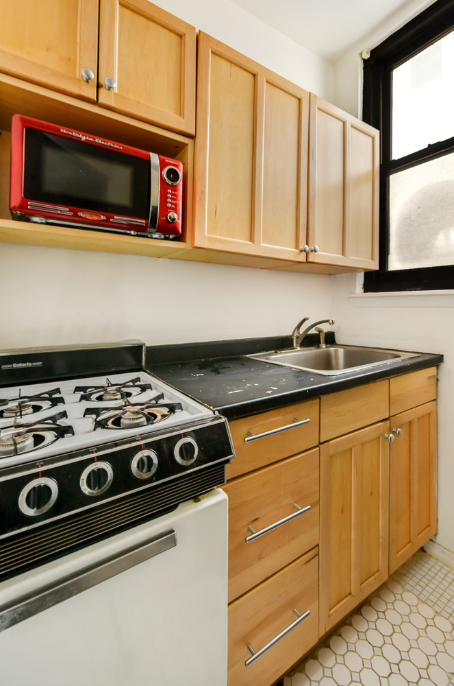 36 West 35th Street, Unit 5D Manhattan, NY 10001 - Photo 4 of 5