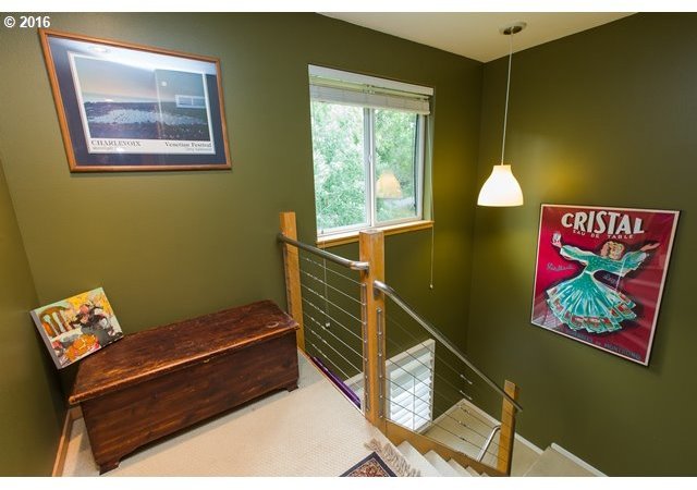 668 Parsons Road Hood River, OR 97031 - Photo 14 of 32 Gallery Image 14