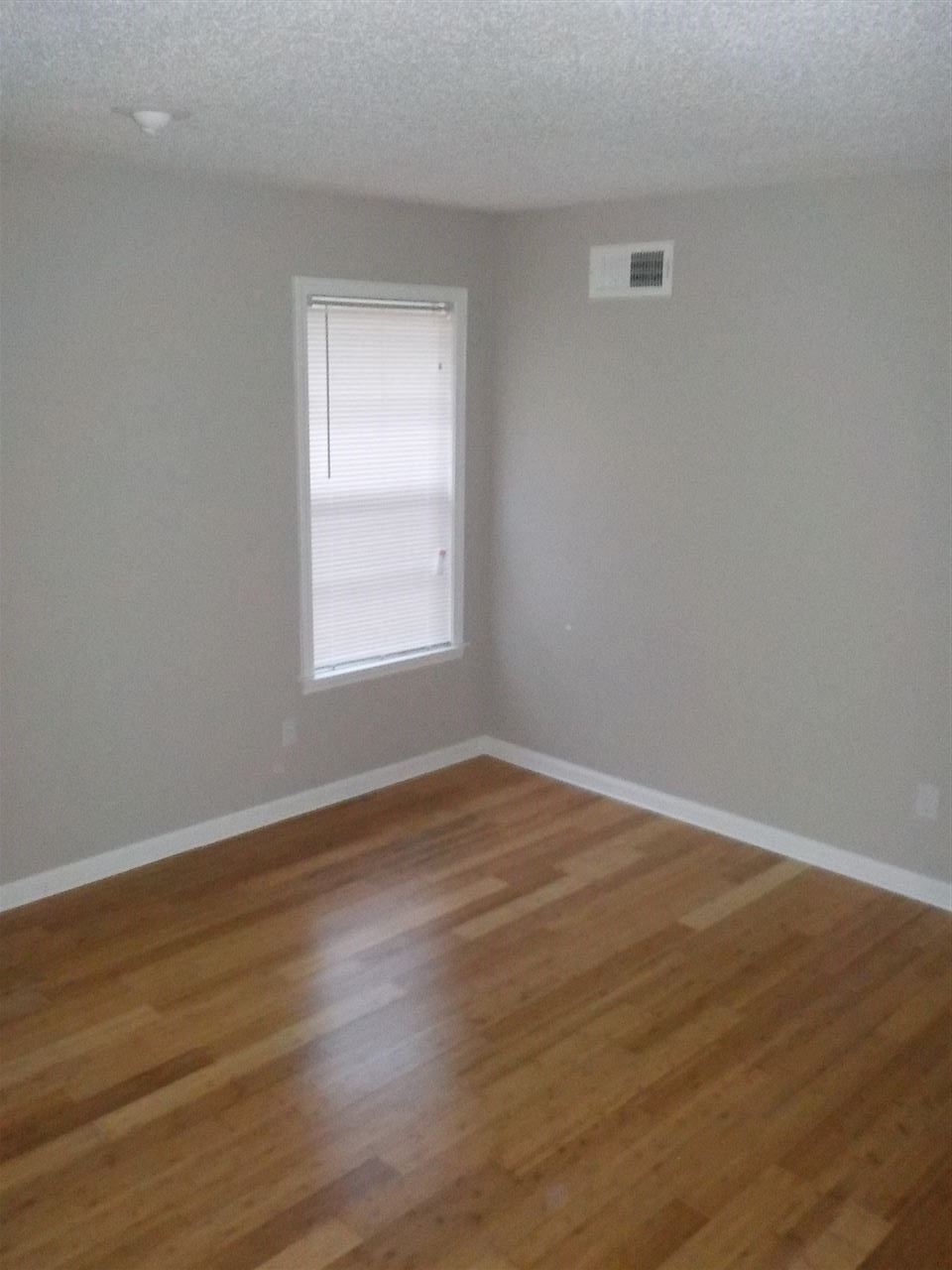 6143 Mission Ridge Road Memphis, TN 38115 - Photo 9 of 11