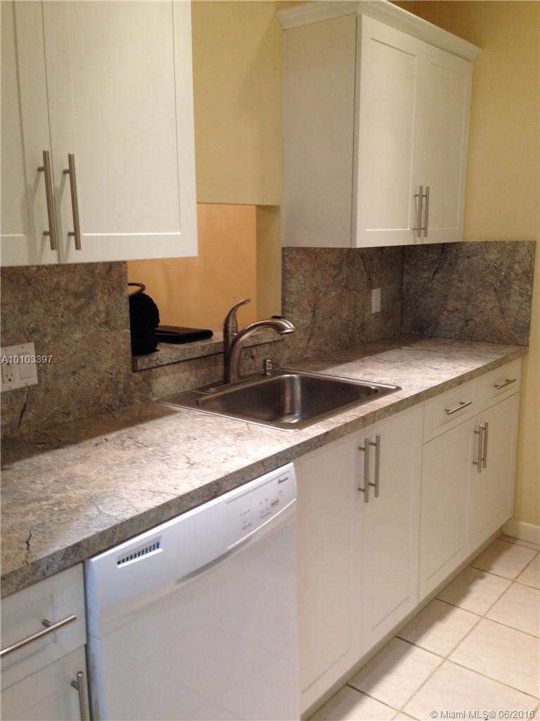 8261 Southwest 128th Street, Unit 204 Pinecrest, FL 33156 - Photo 1 of 9