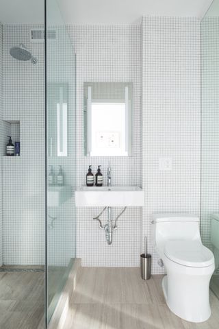 $920,000 | 252 West 21st Street, Unit 3E | Chelsea