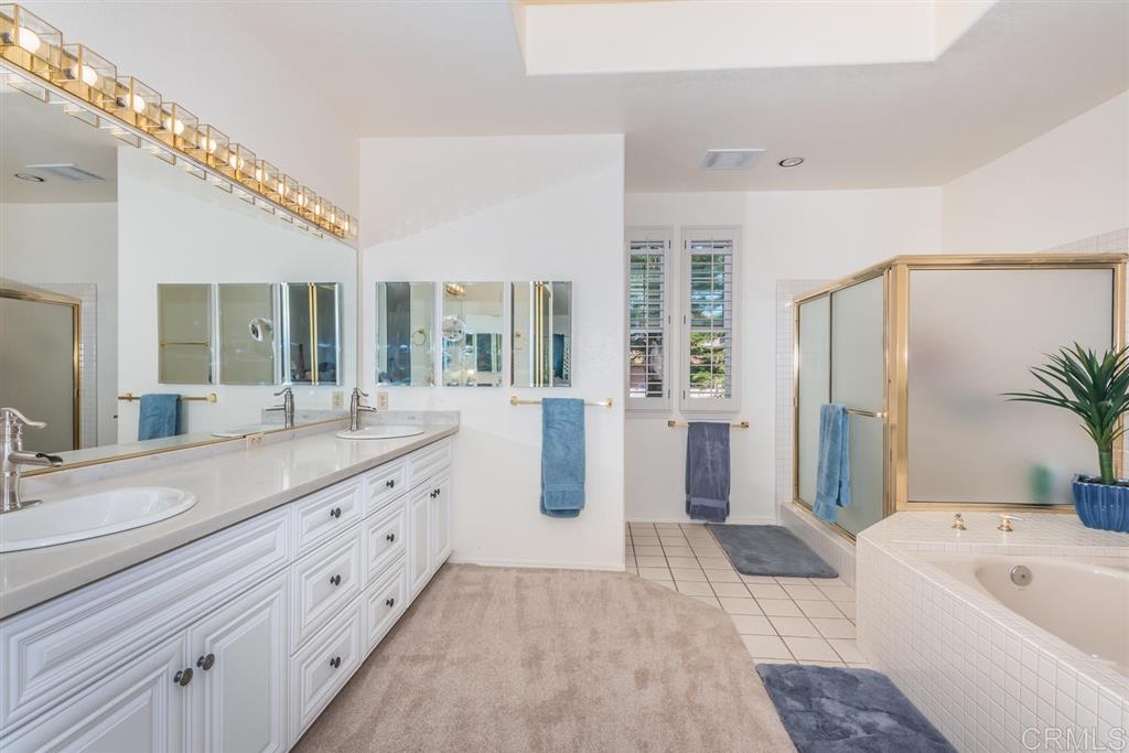 2143 Acker Way Escondido, CA 92029 - Photo 12 of 25