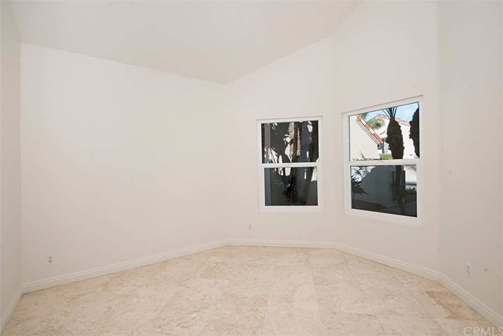 5 Tiara Irvine, CA 92614 - Photo 18 of 29