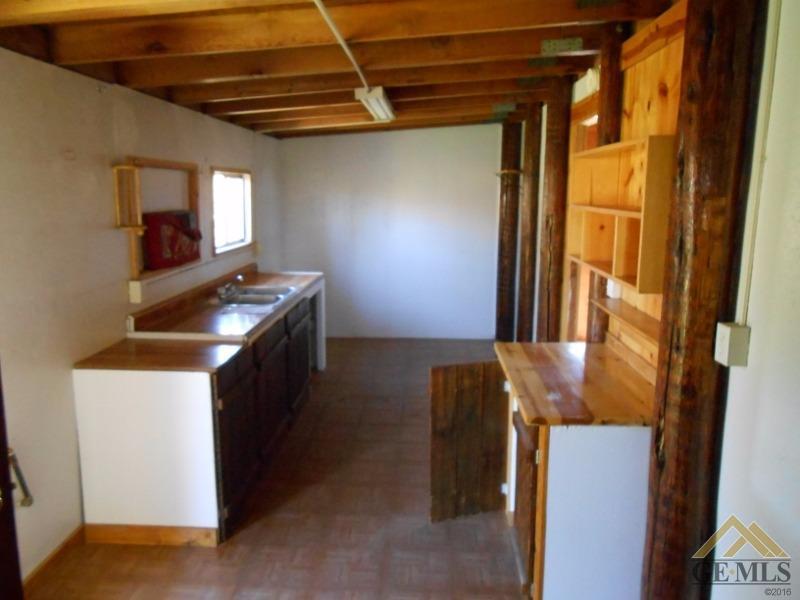 2400 Santa Barbara Canyon Road Maricopa, CA 93252 - Photo 13 of 20 Gallery Image 13