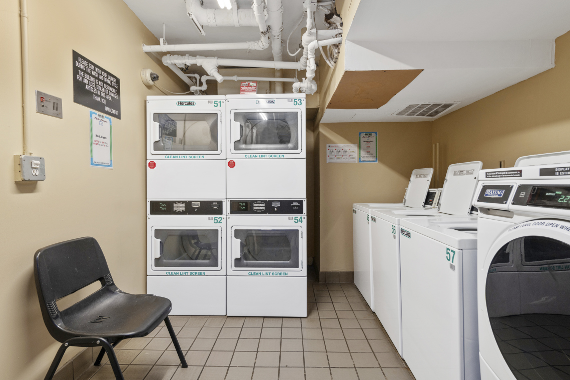 Two WorldWide Plaza 350 W 50th St, Manhattan, NY 10019 - Photo 6 of 7