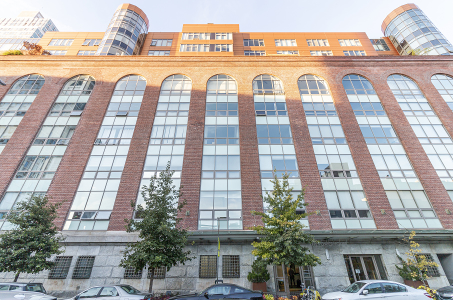 The Powerhouse 2-17 2nd St, Queens, NY 11101 - Photo 2 of 3