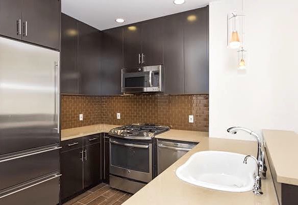 42-37 27th Street, Unit 8A Queens, NY 11101 - Photo 6 of 11