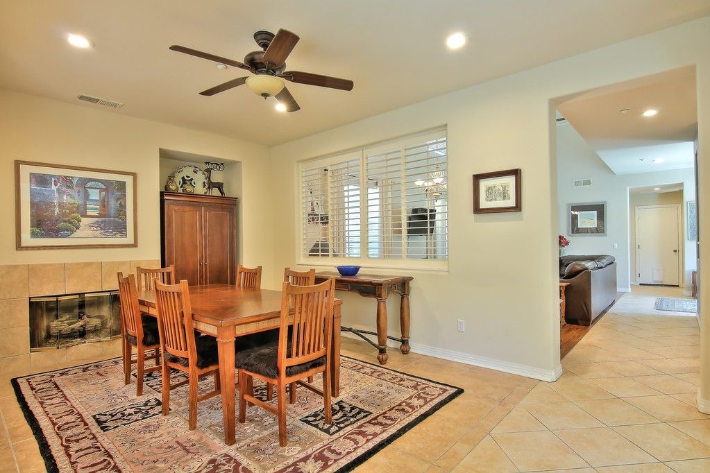 366 Poets Square Fallbrook, CA 92028 - Photo 11 of 25