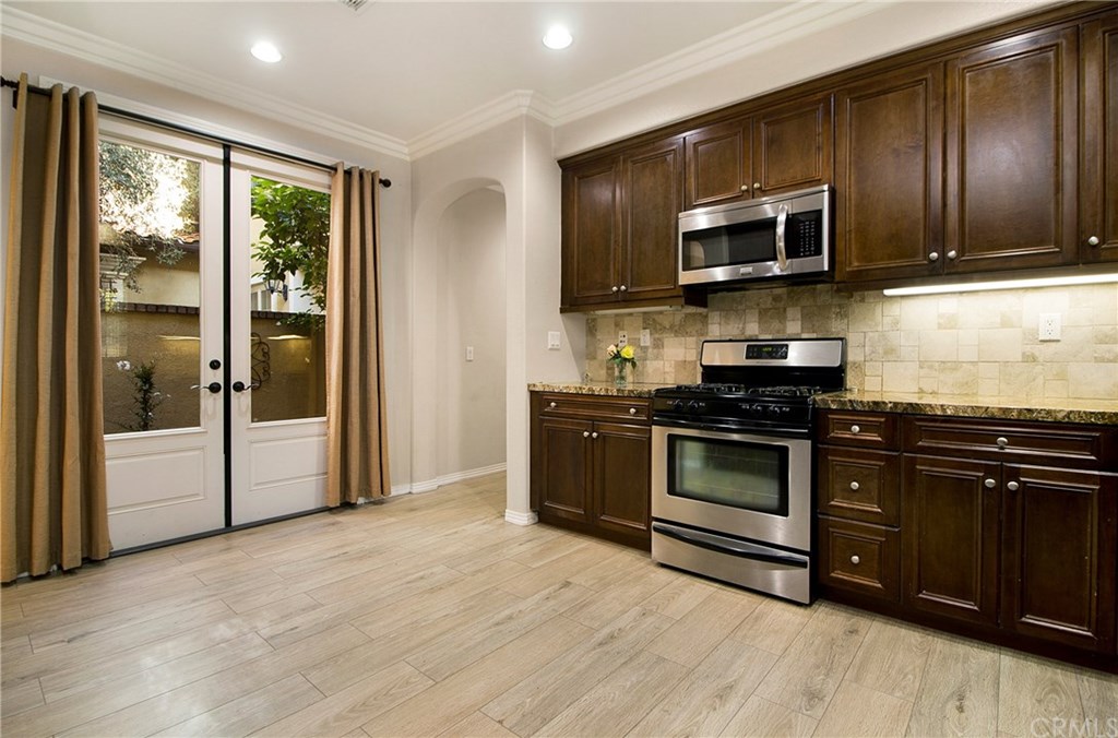 95 Chantilly Irvine, CA 92620 - Photo 15 of 40