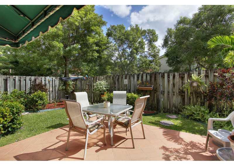 14213 Southwest 126th Place Miami, FL 33186 - Photo 21 of 27