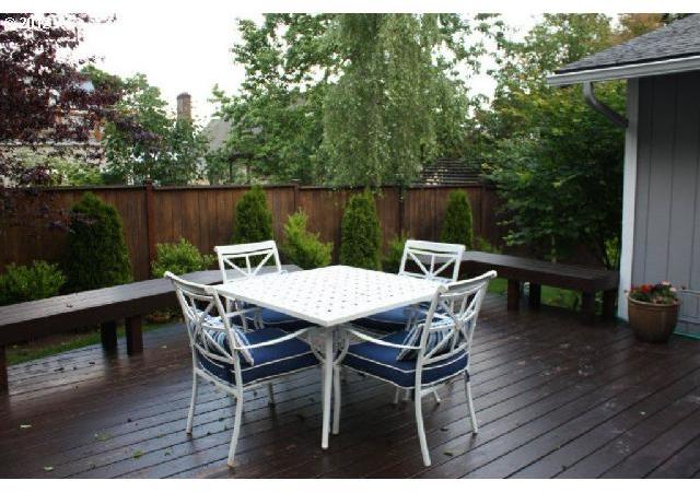 217 Southwest Nebraska Street Portland, OR 97239 - Photo 11 of 12 Gallery Image 11