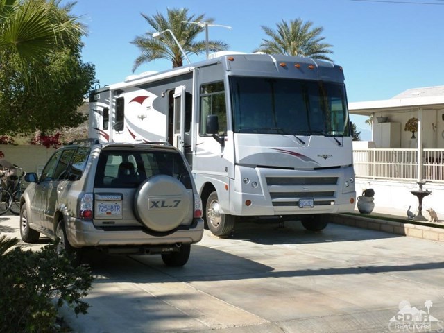 84136 Ave 44, Unit 323 Indio, CA 92203 - Photo 2 of 11