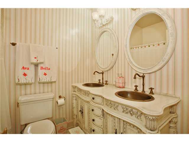 13579 Del Poniente Road Poway, CA 92064 - Photo 17 of 24