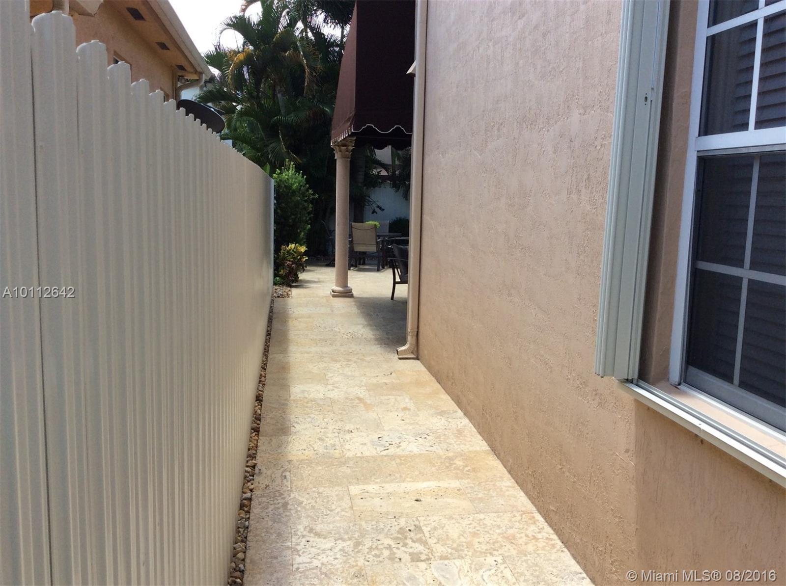 15282 Southwest 35th Terrace Miami, FL 33185 - Photo 18 of 18