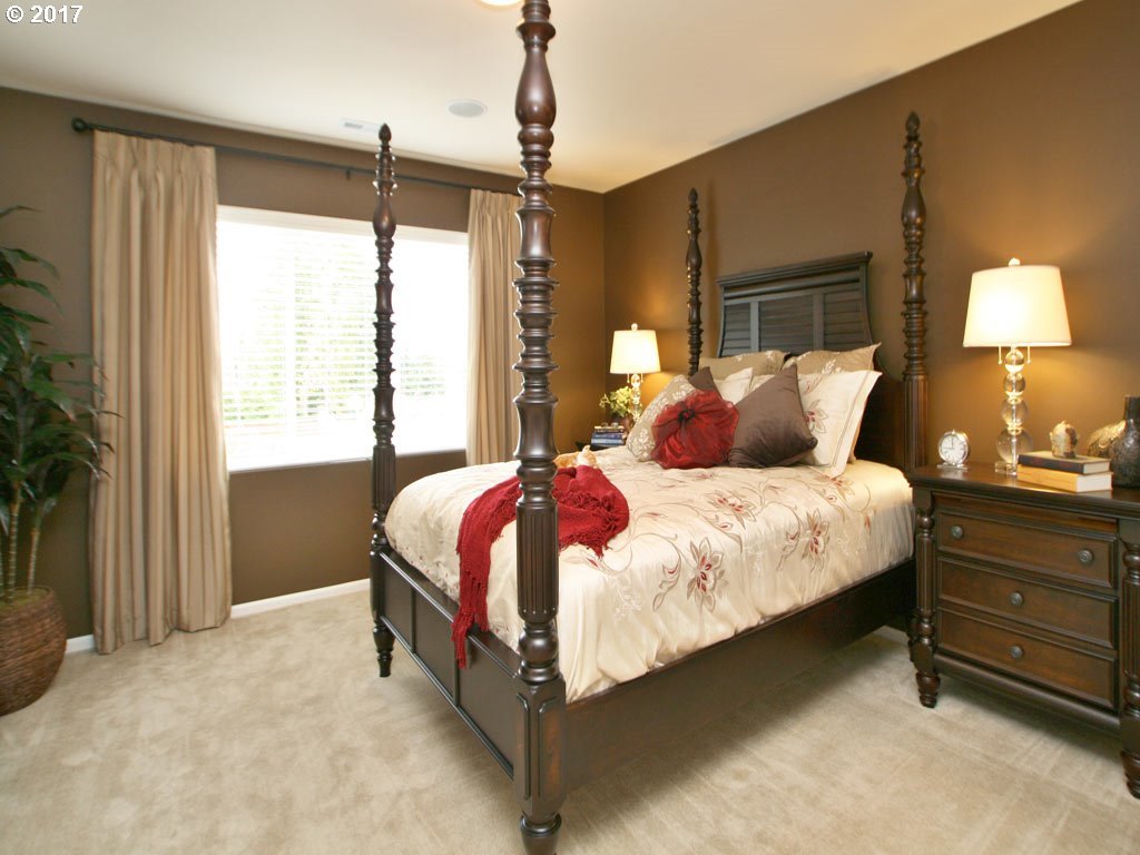 8585 Southwest Schmidt Loop Tigard, OR 97224 - Photo 15 of 20 Gallery Image 15