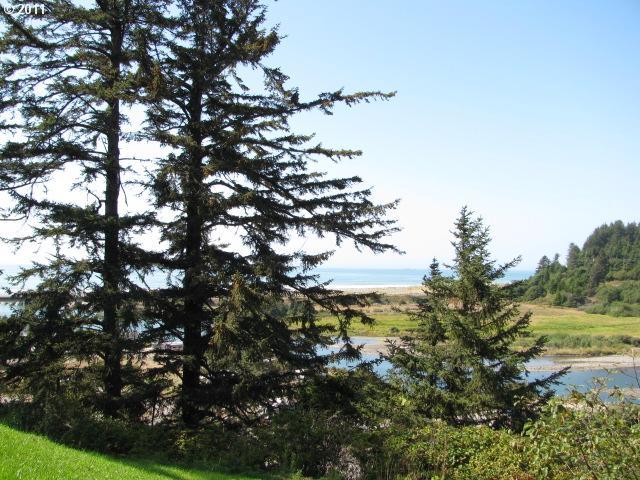 28689 Brooks Road Gold Beach, OR 97444 - Photo 16 of 16