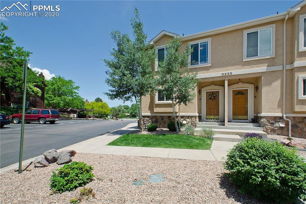 2225 Stepping Stones Way, Unit F Colorado Springs, CO 80904 - Photo 3 of 17