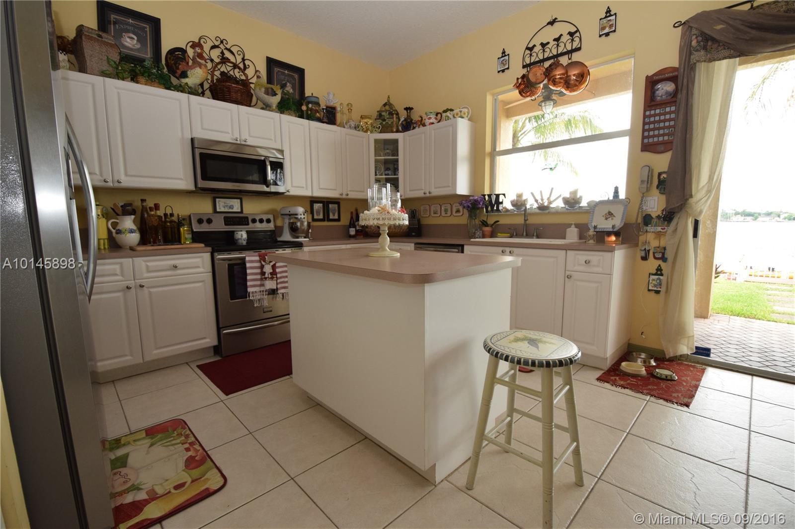 13430 Southwest 144th Terrace Miami, FL 33186 - Photo 9 of 35