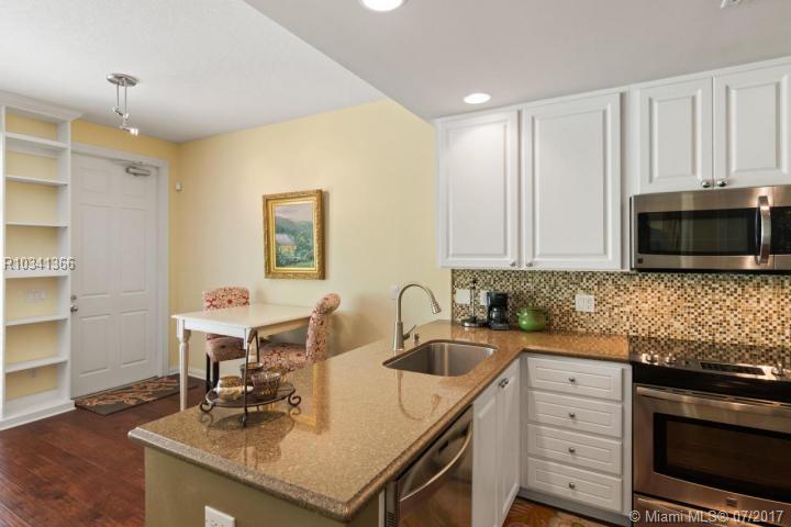 138 Merrimack Way Jupiter, FL 33458 - Photo 10 of 27