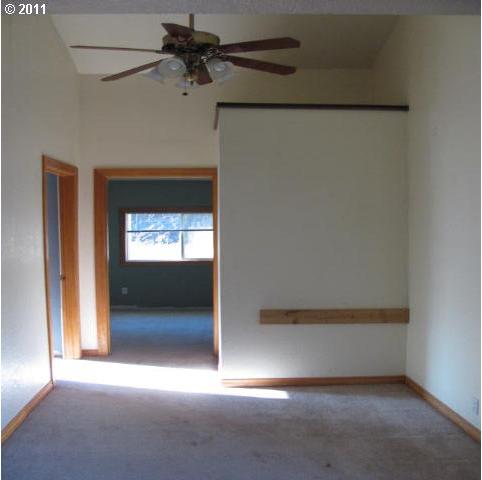 4040 Sherrard Road Hood River, OR 97031 - Photo 16 of 16 Gallery Image 16