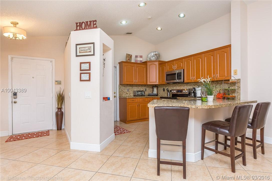 474 Talavera Road Weston, FL 33326 - Photo 8 of 25