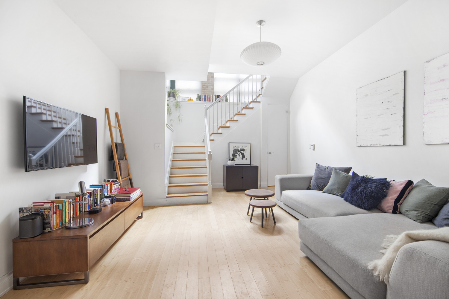 102 Havemeyer Street, Unit 2B Brooklyn, NY 11211 - Photo 4 of 10