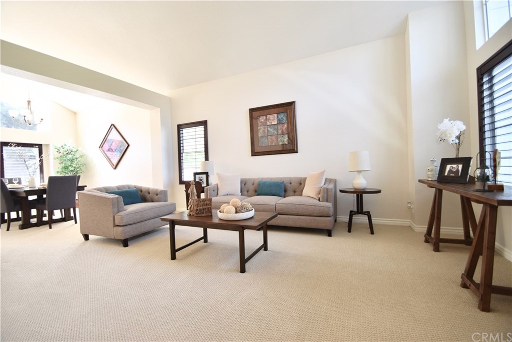 11488 Victoria Avenue Riverside, CA 92503 - Photo 12 of 41