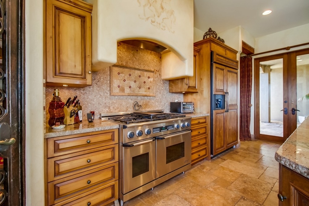 532 Canyon Rim Drive El Cajon, CA 92021 - Photo 11 of 25 Gallery Image 11