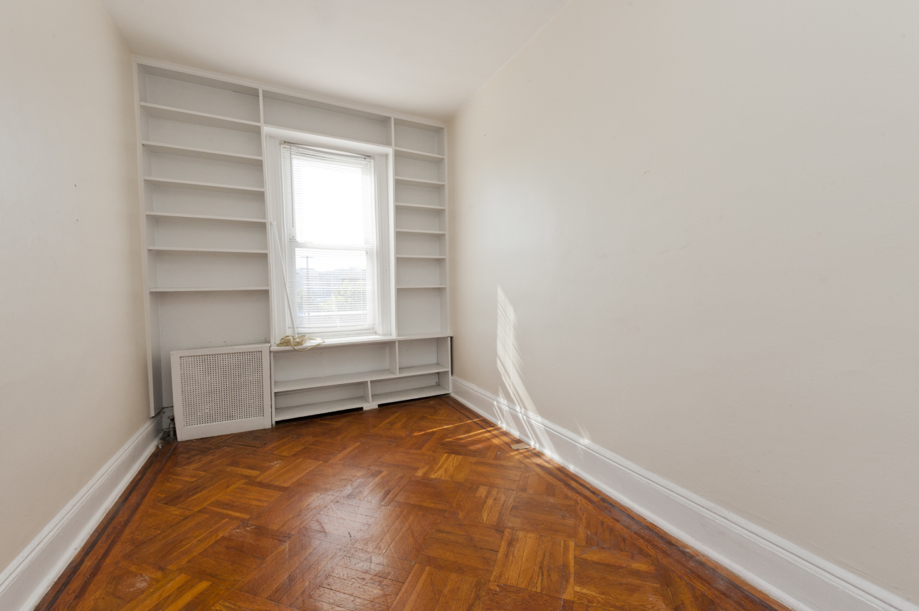 24-30 35th Street, Unit 2 Queens, NY 11103 - Photo 8 of 8