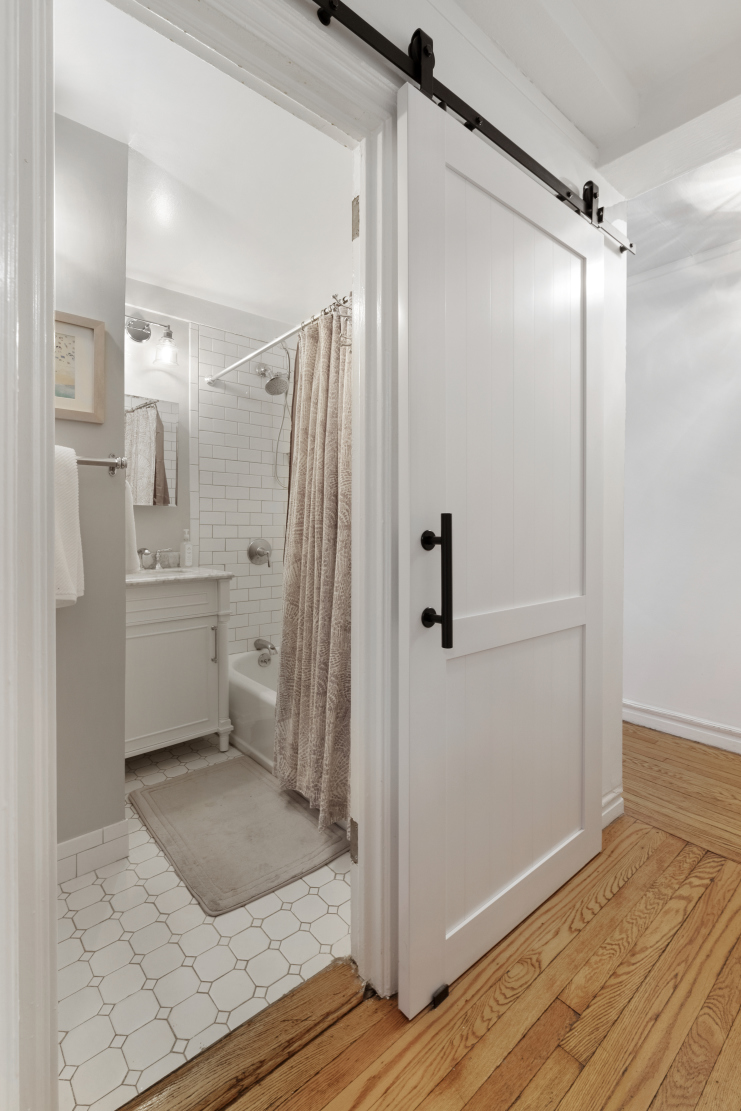 102 East 22nd Street, Unit 2F Manhattan, NY 10010 - Photo 4 of 6