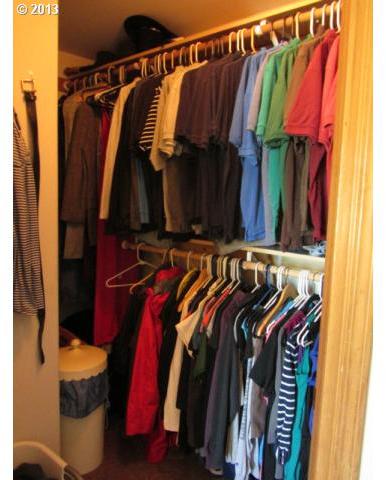 5508 Southeast Knapp Street Portland, OR 97206 - Photo 8 of 13