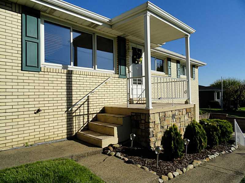 1198 Richard Road North Huntingdon, PA 15642 - Photo 3 of 25 Gallery Image 3