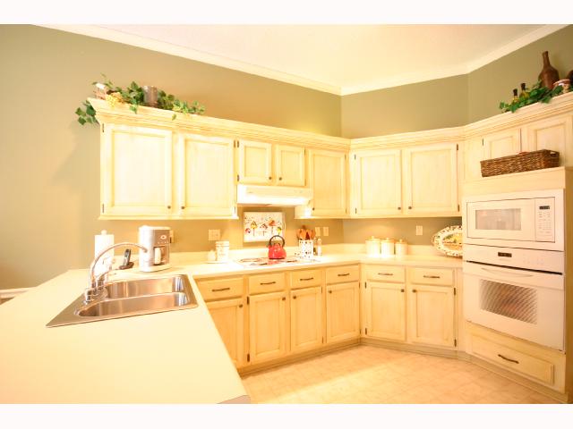 3979 Bobby Jones Road Memphis, TN 38125 - Photo 4 of 9 Custom Cabinets & Lighting, Vaulted Ceiling, Jenn-Air built-in Microwave & Oven, Breakfast Bar, and Skylight.
