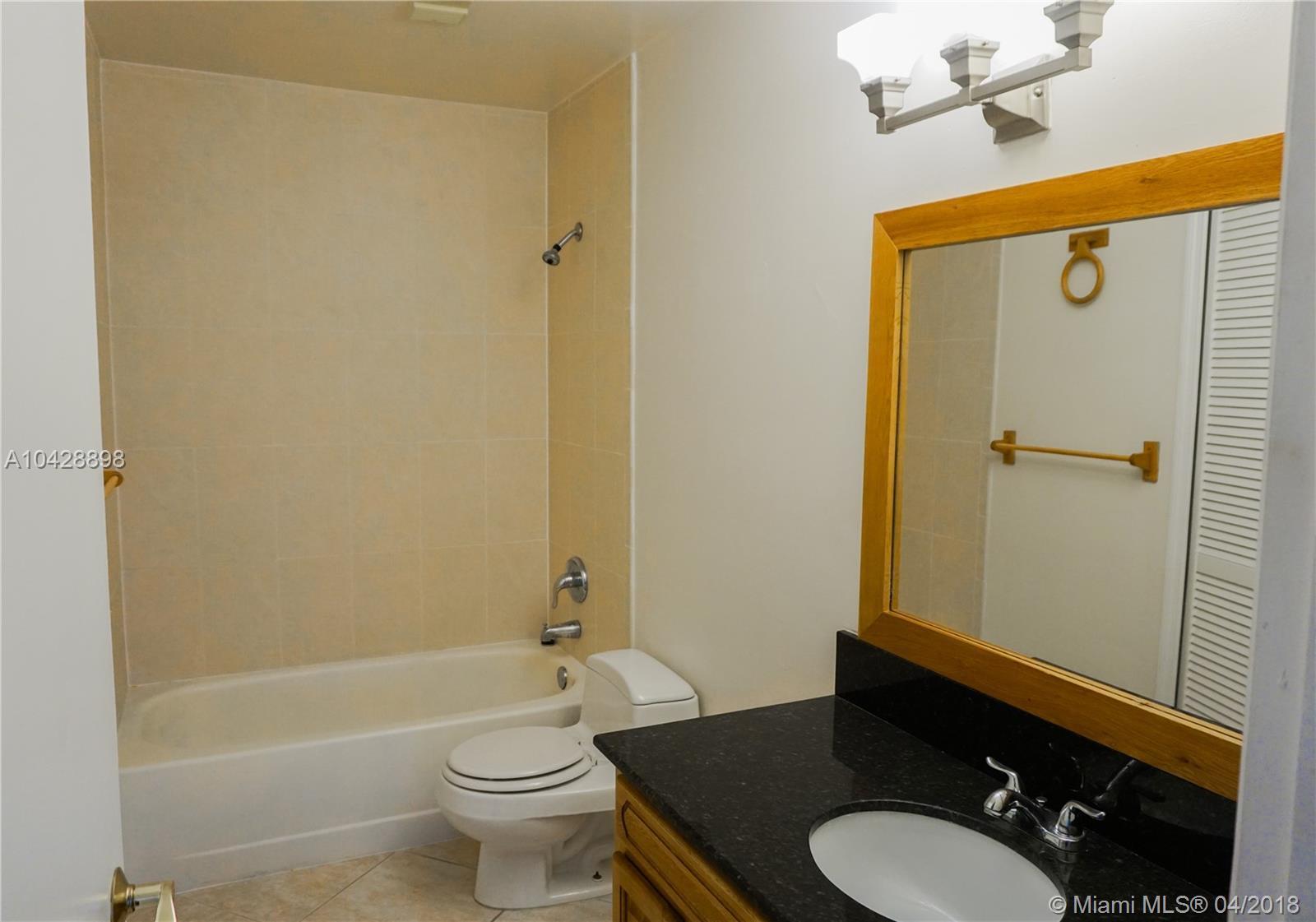 10441 Mahogany Key Circle, Unit 203 Miami, FL 33196 - Photo 9 of 20