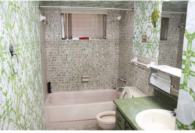 Ojus Miami, FL 33179 - Photo 6 of 10