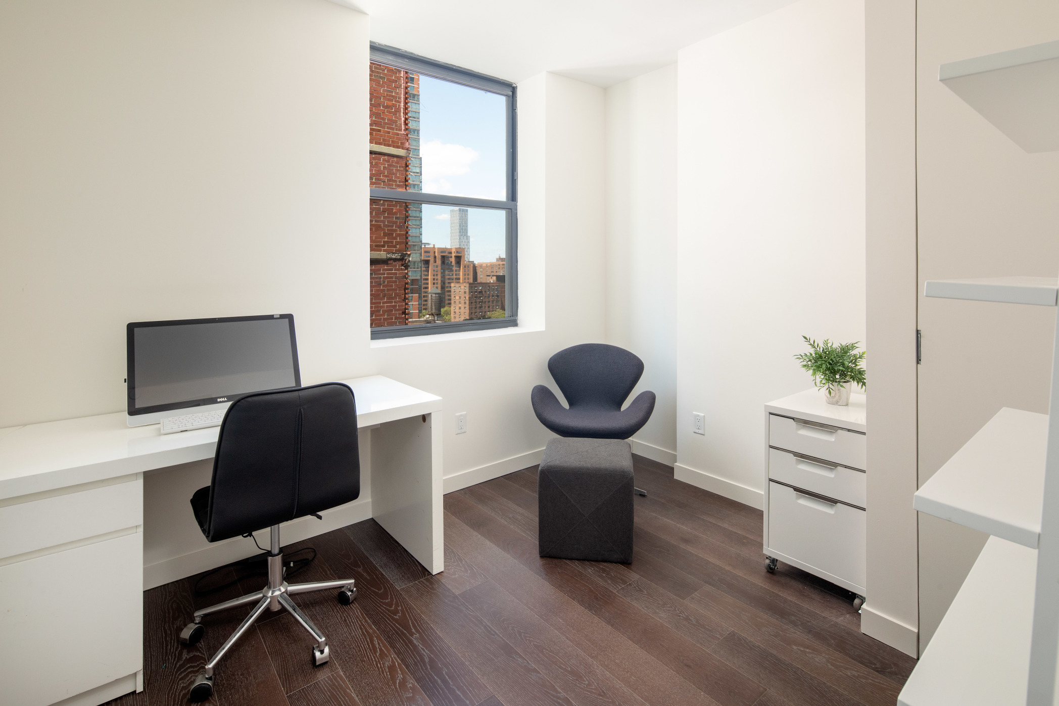 302 East 96th Street, Unit 201 Manhattan, NY 10128 - Photo 7 of 9