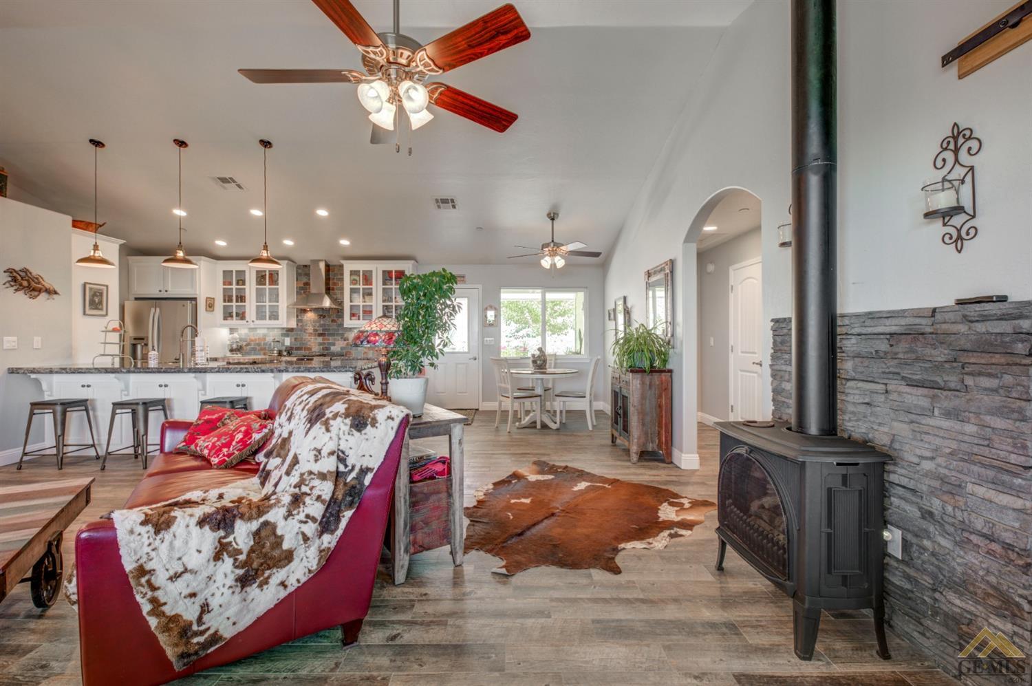 18400 Jacks Hill Road Tehachapi, CA 93561 - Photo 8 of 39