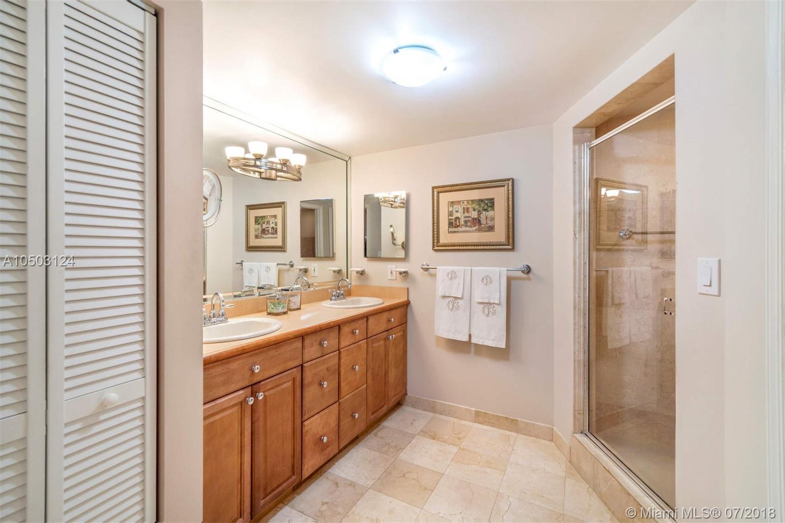 8140 Southwest 87th Terrace, Unit 8140 Miami, FL 33143 - Photo 14 of 21